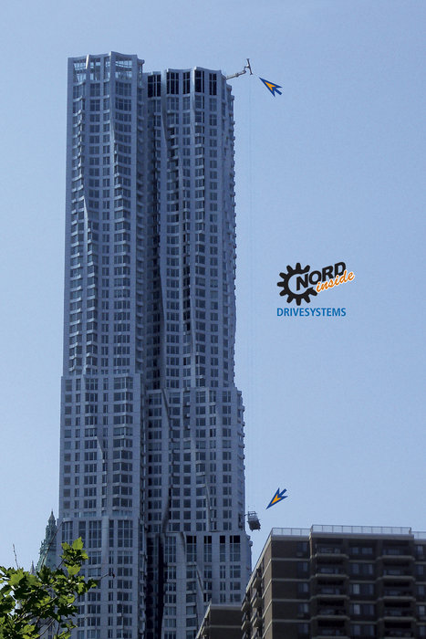 Betrouwbare reiniging van de iconische Beekman Tower in New York gewaarborgd door NORD DRIVESYSTEMS
